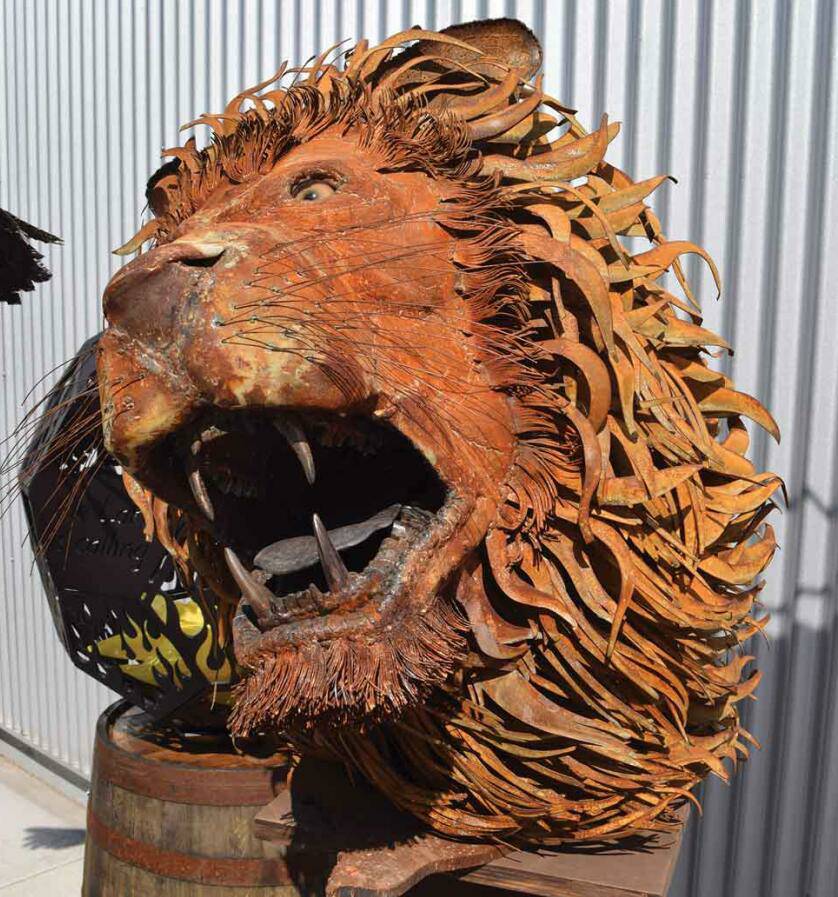 全球钣金新闻-金属制造狂：焊工制作动物的金属钣金-开云一站式官方手机入口-开云online(中国)